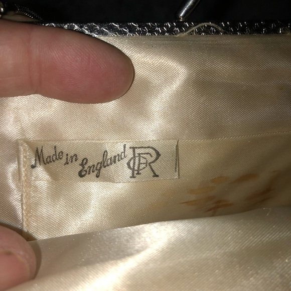 Chic Metallic Clutch - Picture 5 of 7